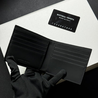 【ボッテガヴェネタ】黒カセット 二つ折り 財布☆超人気☆