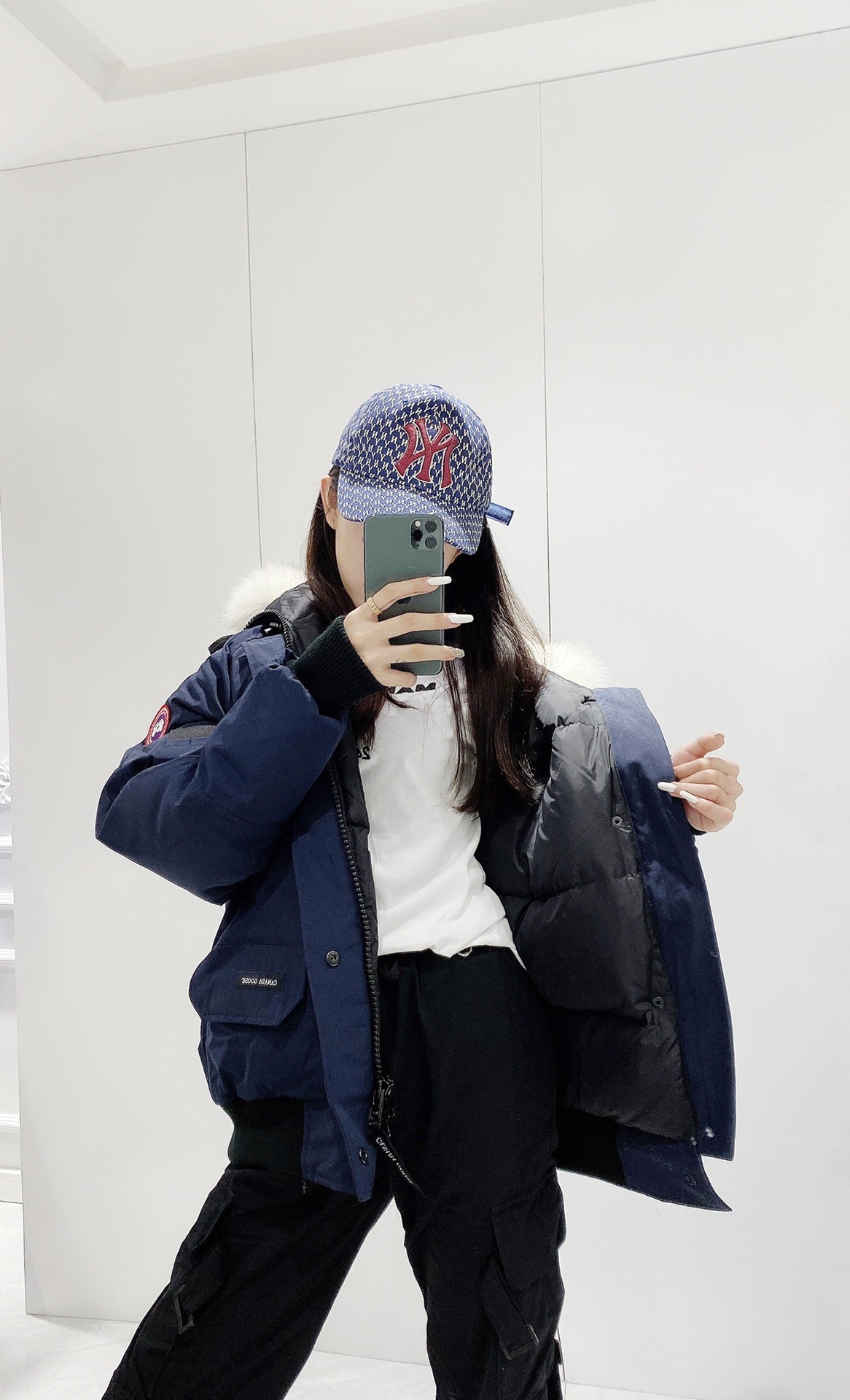 【カナダグース】女性と男性★ショート丈可愛い★Chilliwack Bomberチリワック6色