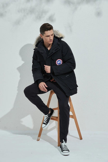 【カナダグース】寒い冬に最適☆女性と男性☆人気 Expedition Parka☆ダウンジャケット 全7色