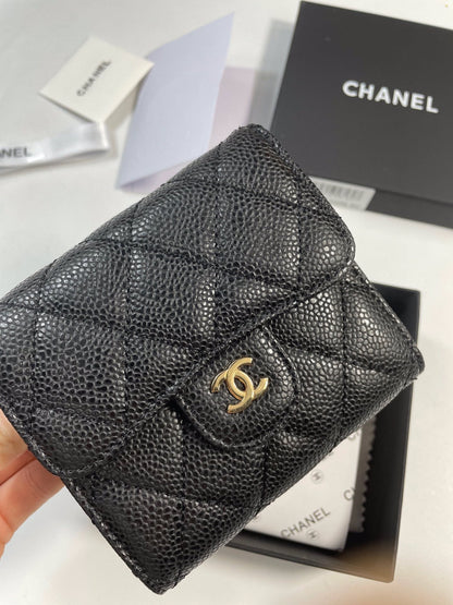 【シャネル】マトラッセ♪二つ折り財布 ♪ミニウォレット*キャビアスキン黒AP0229 AP0231