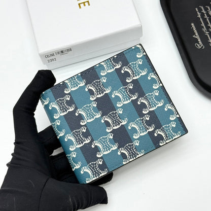 【セリーヌ】新作★バイフォールドウォレット3色関税送料無料