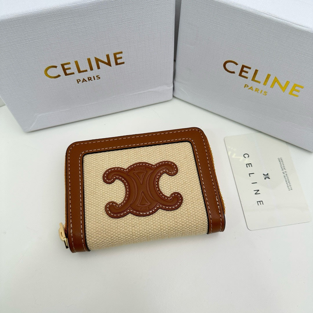 【セリーヌ】春夏シーズン必見！大人の洗練スタイル