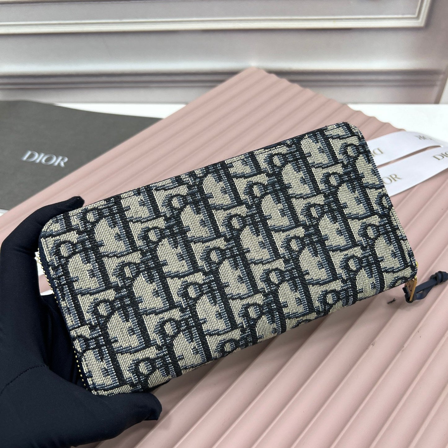 【ディオール】25SS年春夏新作 優雅なシルエット＆洗練された美しさ