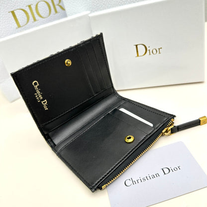 【ディオール】25SS新作 上品なデザインと機能性を兼ね備えた逸品