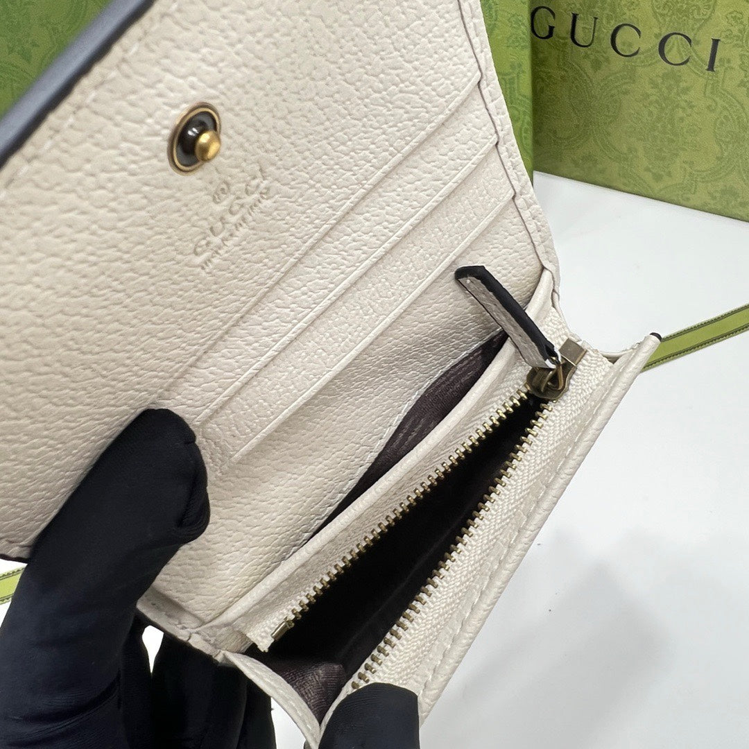 【グッチ】 シンプル＆エレガント 超薄短財布 限定販売