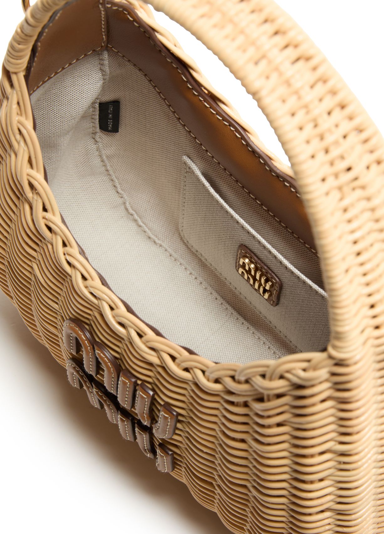 【ミュウミュウ】夏に最適☆ ミュウミュウ かごバッグ ワンダー ウィッカー