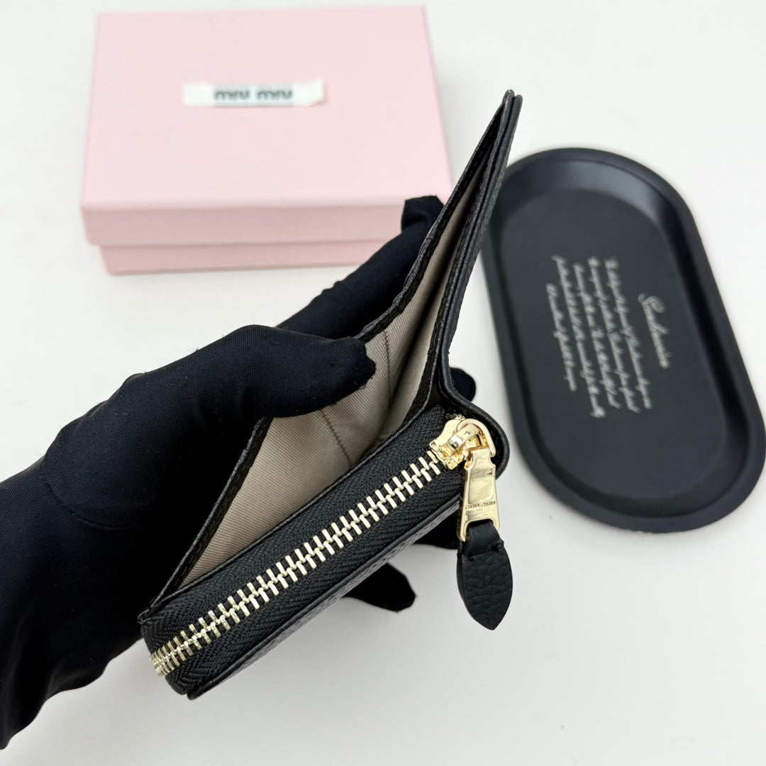 【ミュウミュウ】2色ギフトにも*送料込☆ 小さな中に大きな収納力