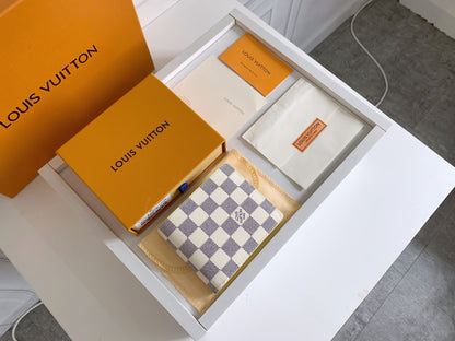 【ルイ・ヴィトン】大人気☆ショートウォレット｜コンパクトで収納便利！