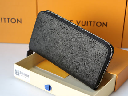 【ルイヴィトン】すぐ届く/特徴的なデザイン♪長財布 GIFTにも