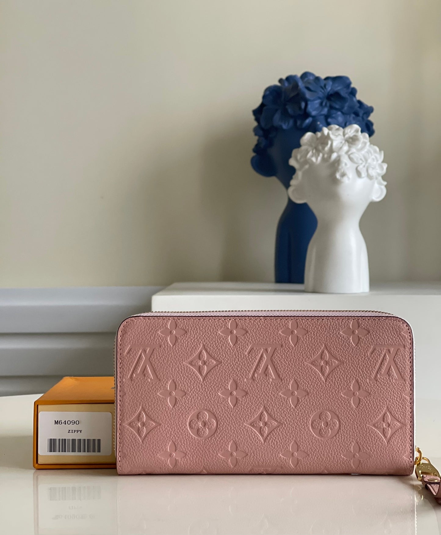 【ルイヴィトン】新作モノグラム・アンプラントウォレットZIPPY 5色M61864