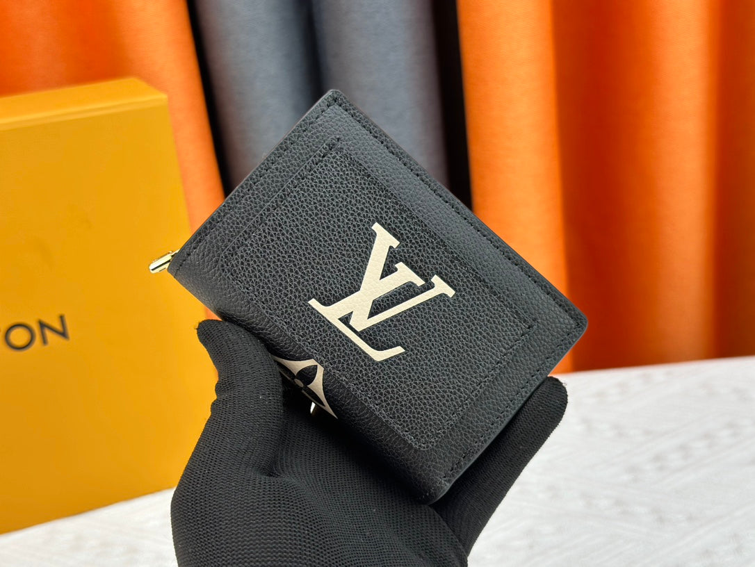 【ルイヴィトン】大容量コンパクト財布 在庫僅少 今すぐチェック