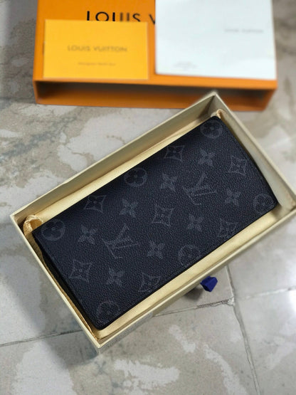 【ルイヴィトン】プレゼントに最適 長財布ブラッザ M61697
